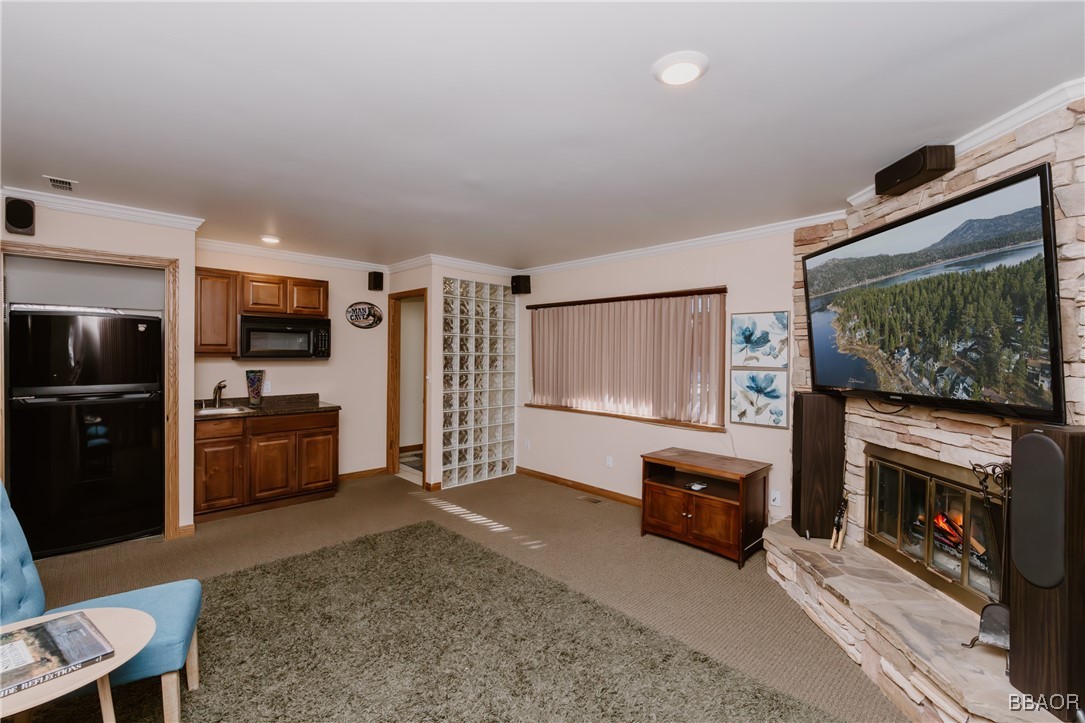 41984 Mapleleaf Drive Property Photo 15