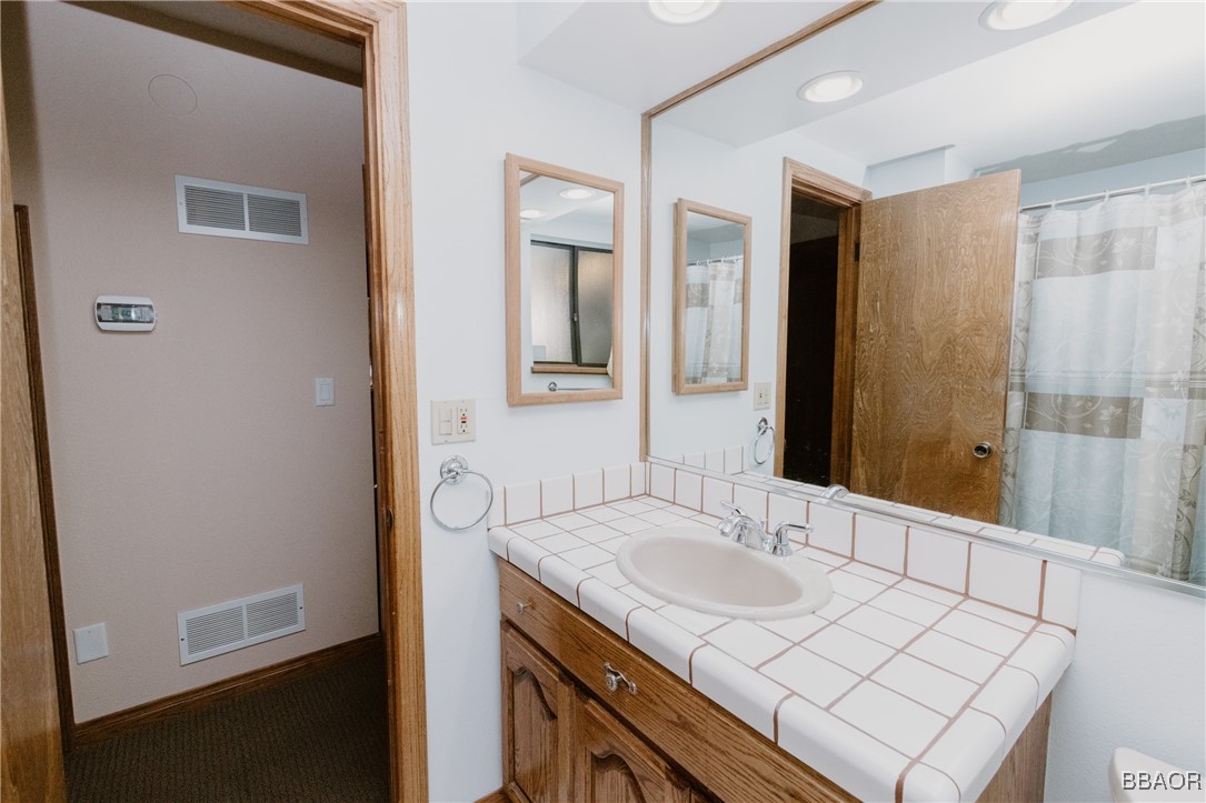 41984 Mapleleaf Drive Property Photo 26