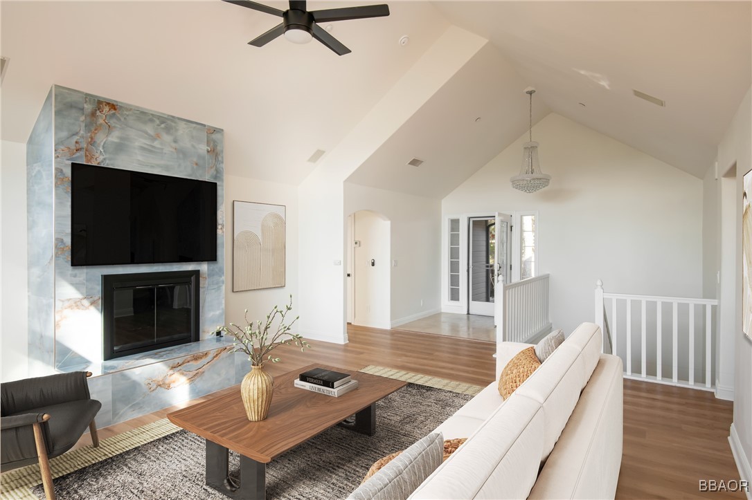 1477 Sequoia Drive Property Photo 4