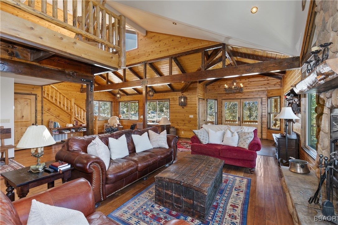 46727 Minnow Lane Property Photo 8