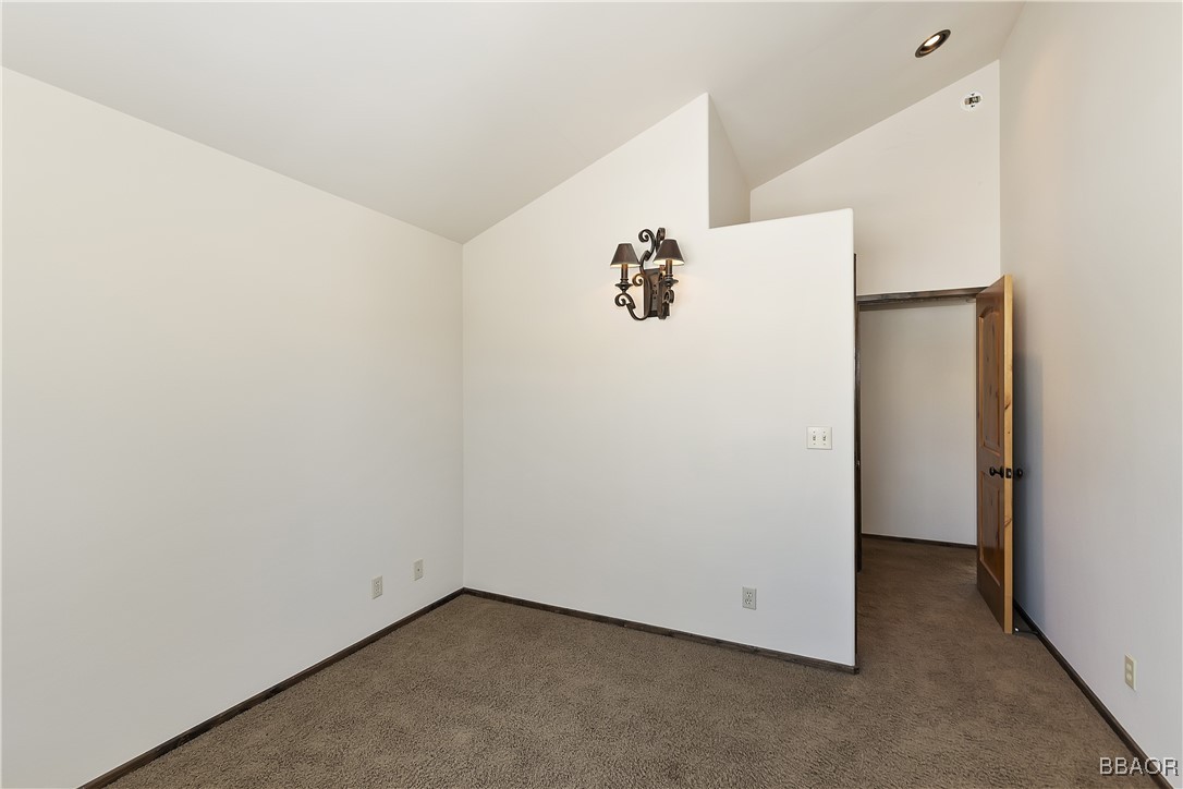 46727 Minnow Lane Property Photo 32