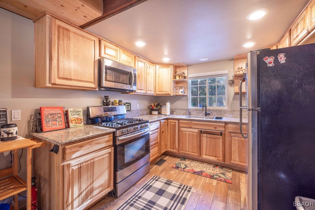 38756 Big Bear Boulevard Property Photo 3