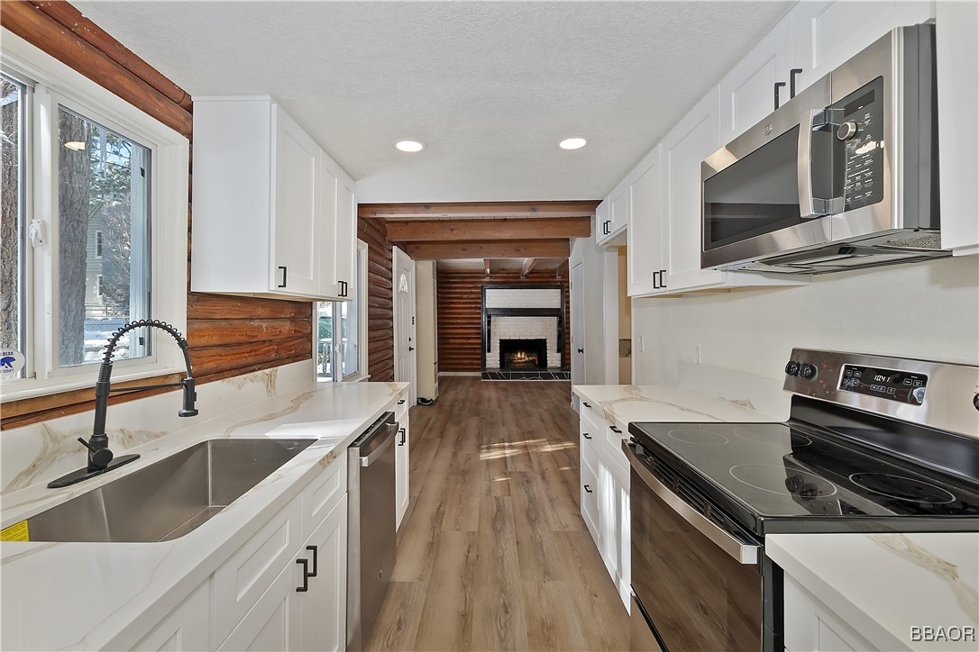 445 Barrett Way Property Photo 17