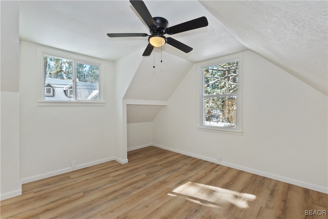 445 Barrett Way Property Photo 24