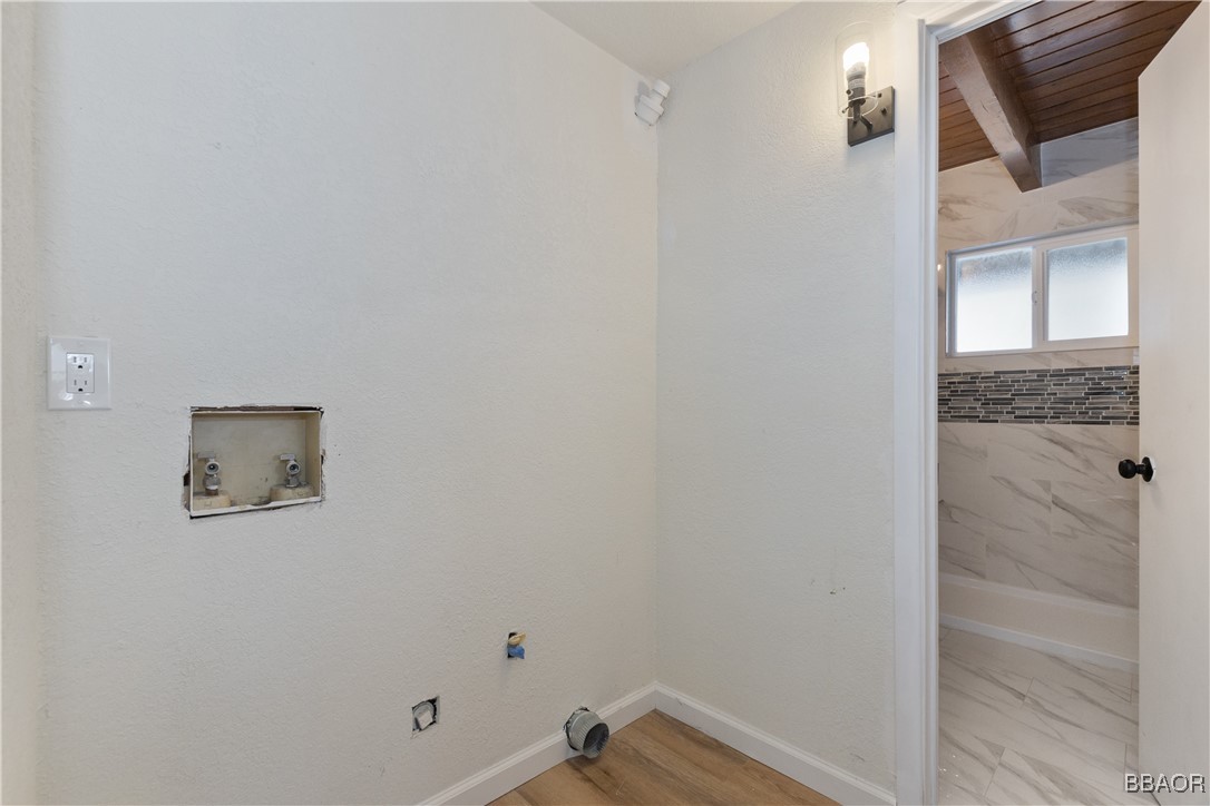 445 Barrett Way Property Photo 31