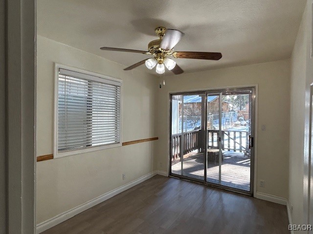42769 La Cerena Avenue Property Photo 5