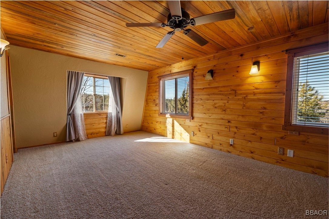 1300 Hatchery Drive Property Photo 15