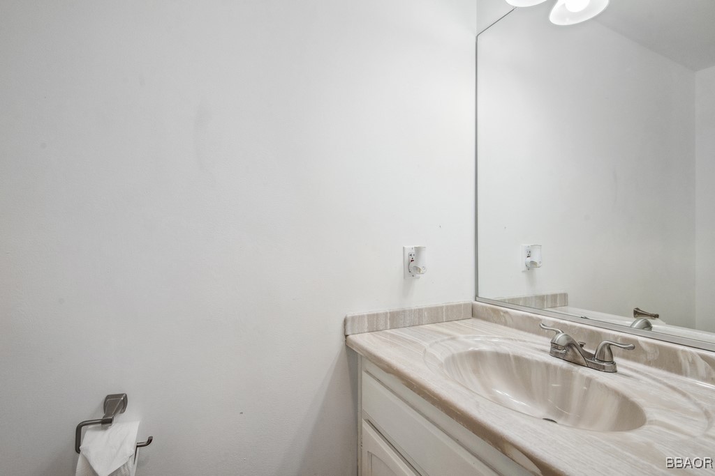 955 Teakwood Drive Property Photo 33