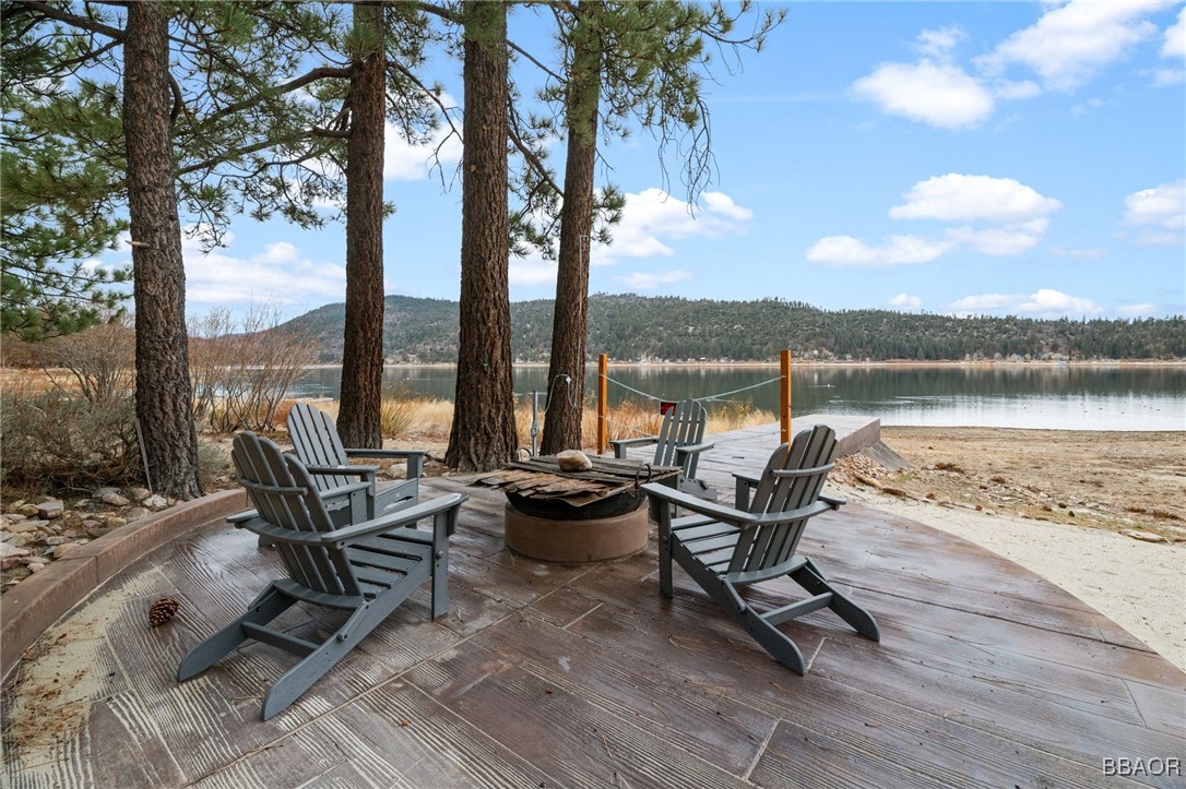 39124 Waterview Drive Property Photo 2