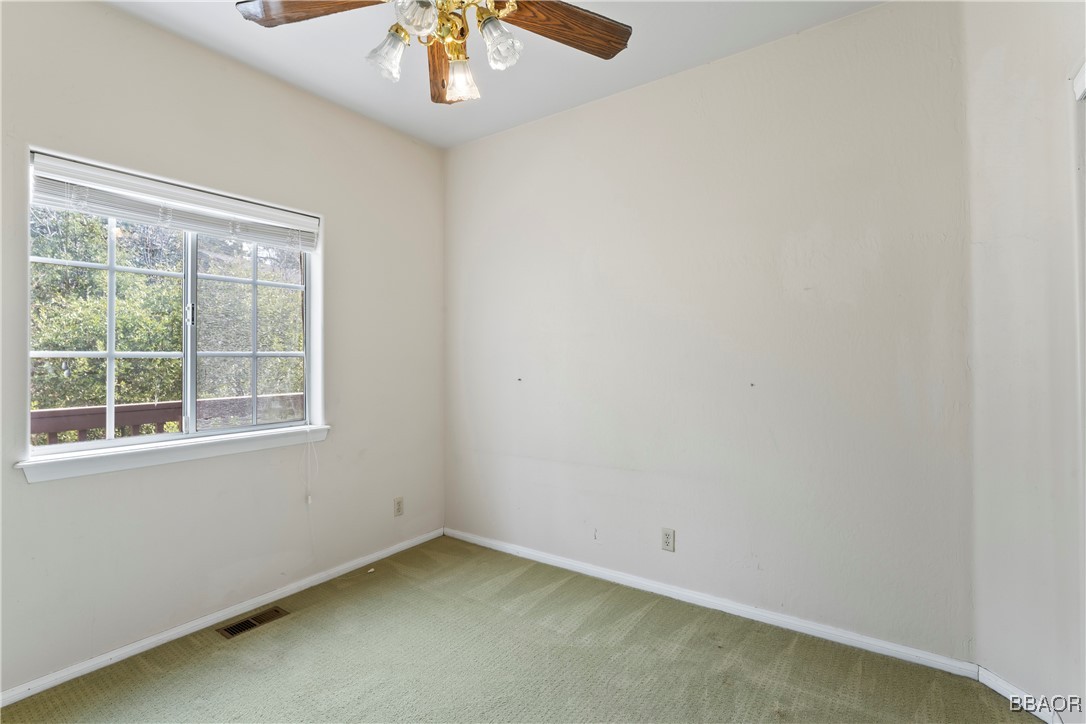 892 Breithorn Drive Property Photo 19