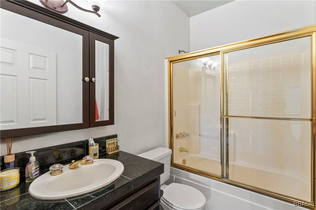 892 Breithorn Drive Property Photo 29