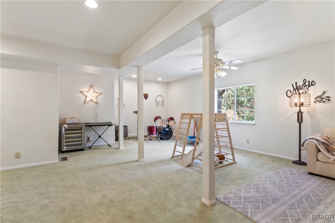 892 Breithorn Drive Property Photo 30