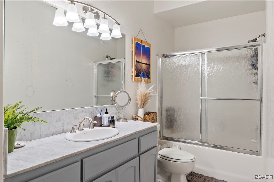 892 Breithorn Drive Property Photo 38