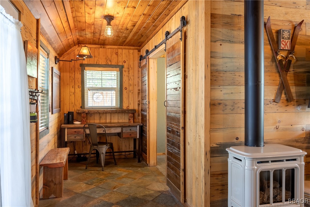 40114 Esterly Lane Property Photo 15