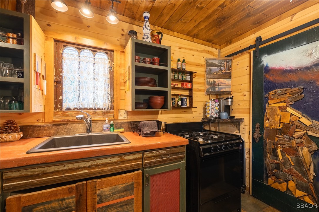 40114 Esterly Lane Property Photo 23