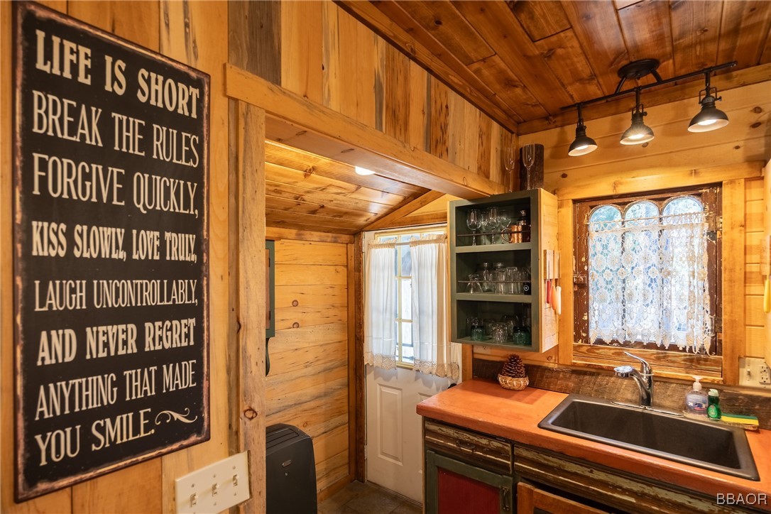40114 Esterly Lane Property Photo 25