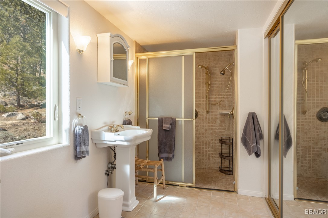 38512 North Shore Drive Property Photo 23