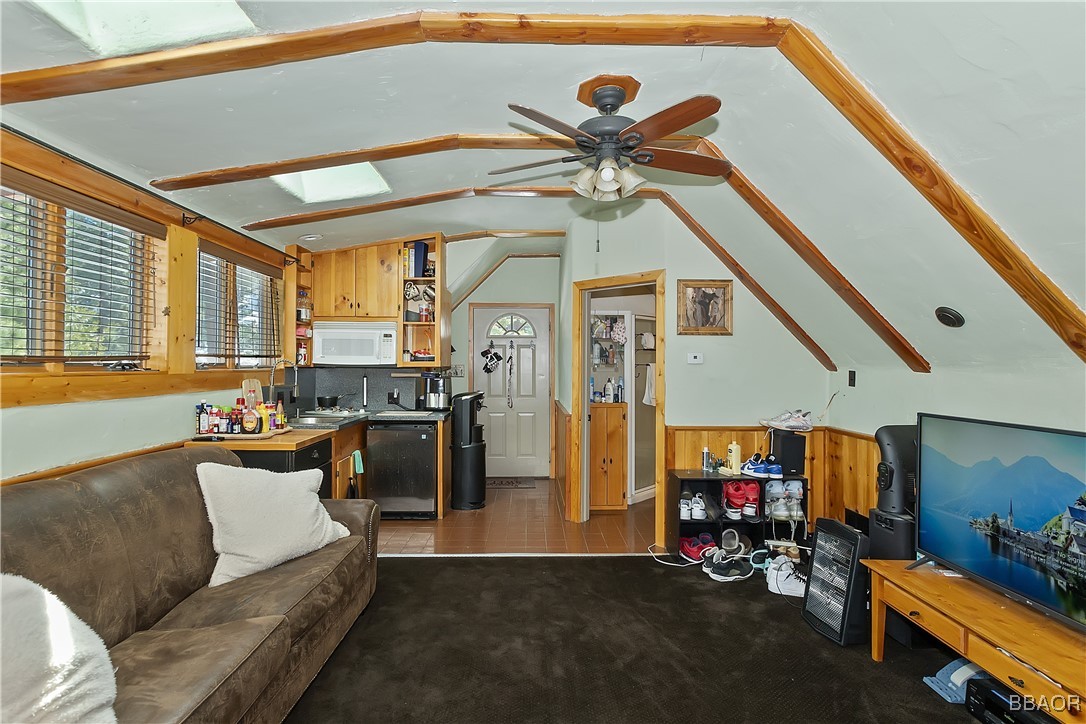 38682 Talbot Property Photo 7