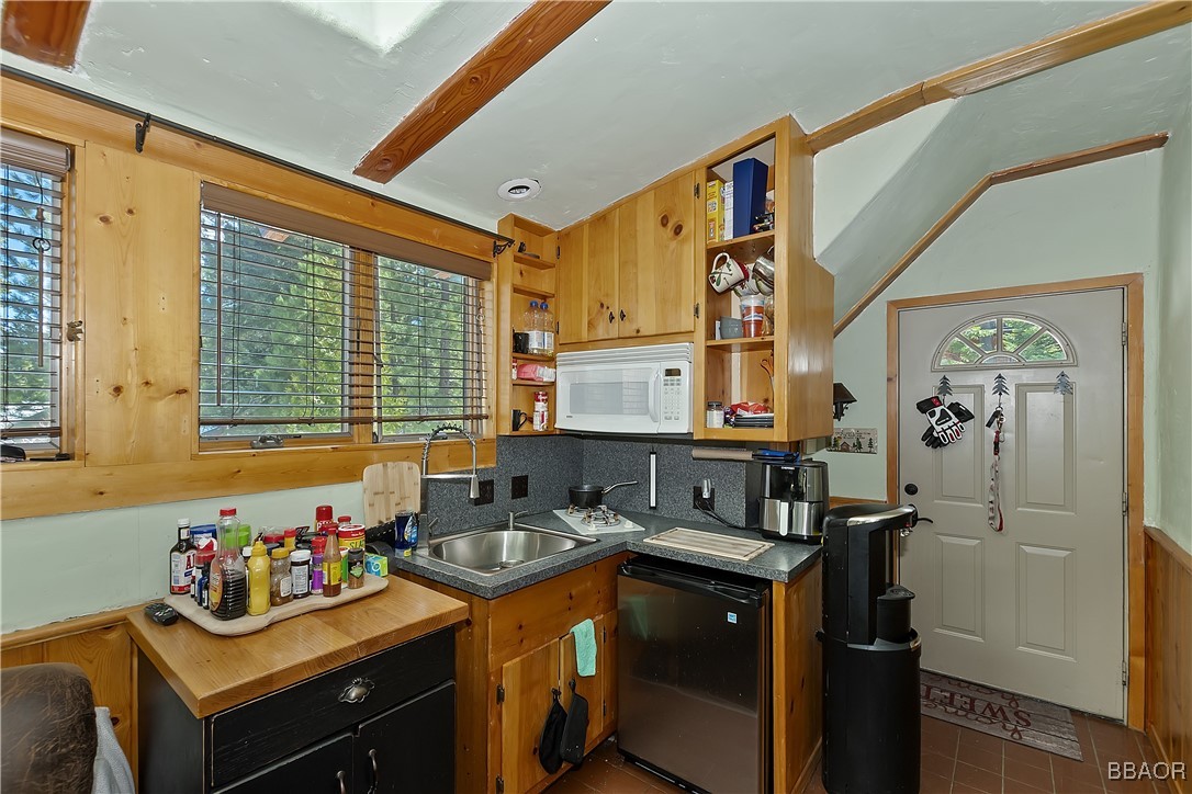 38682 Talbot Property Photo 9
