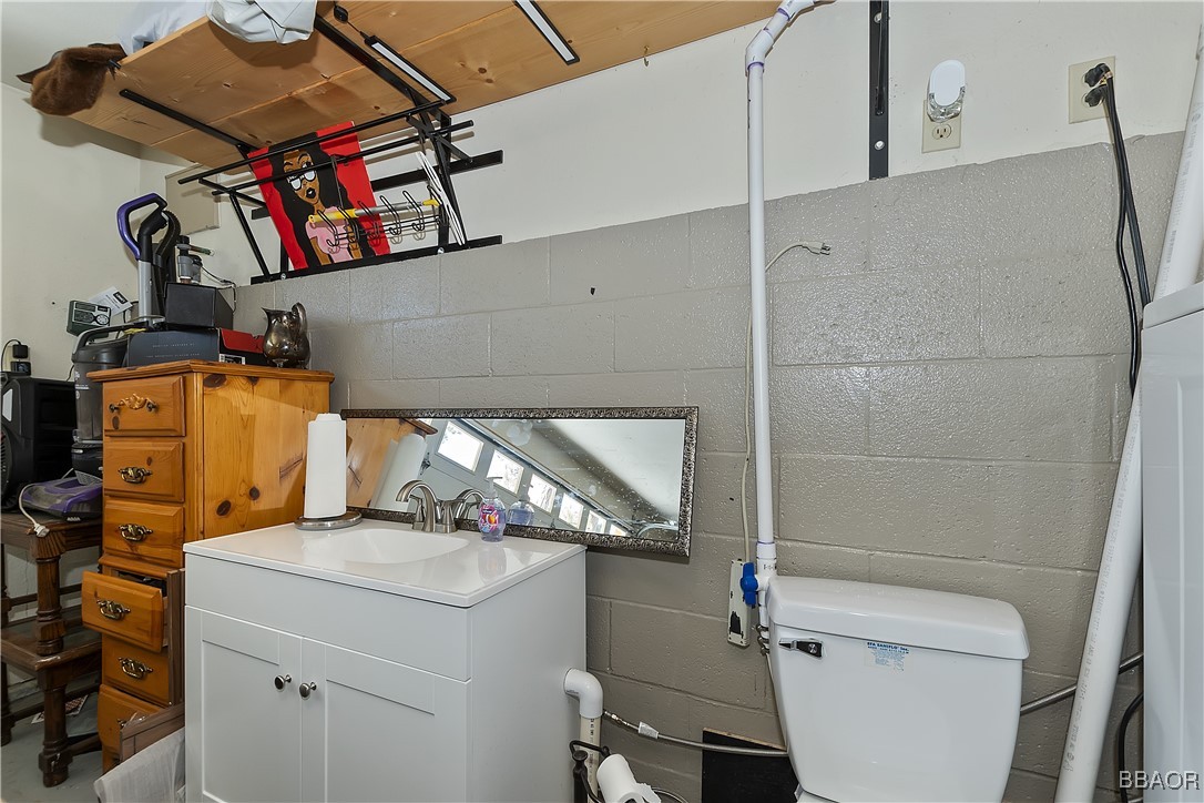 38682 Talbot Property Photo 16