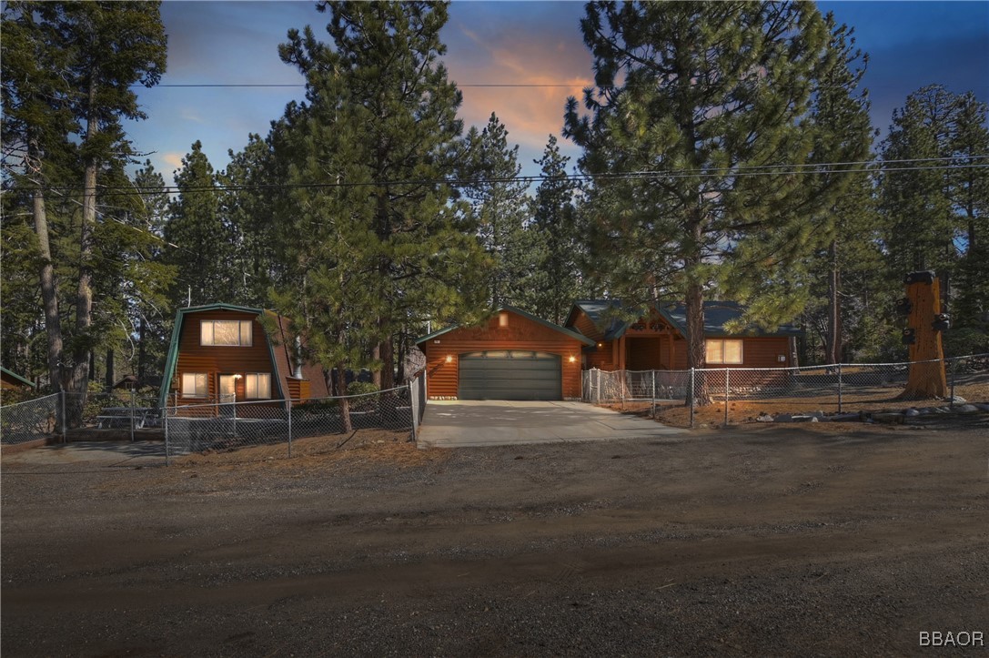 787 Ford Property Photo 1