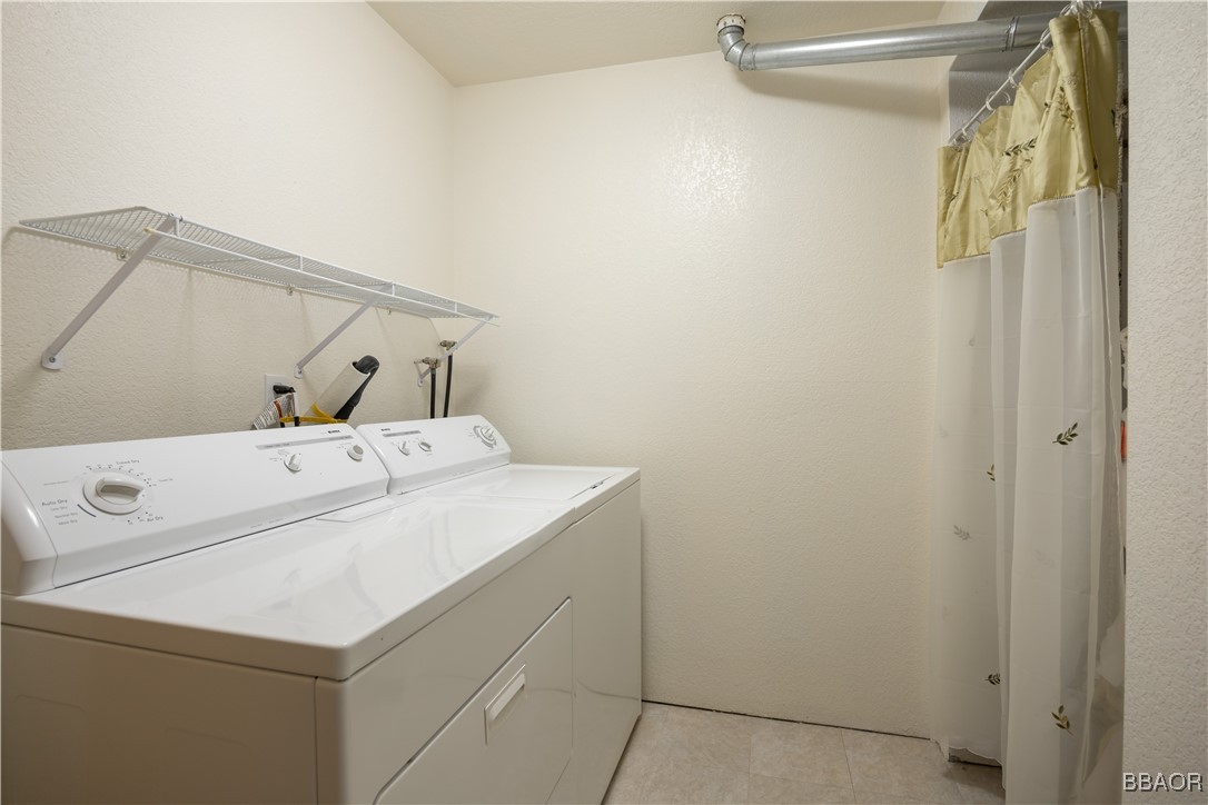 43129 Sunset Drive Property Photo 24