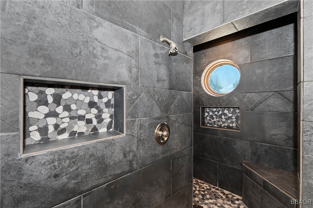 727 Villa Grove Avenue Property Photo 37