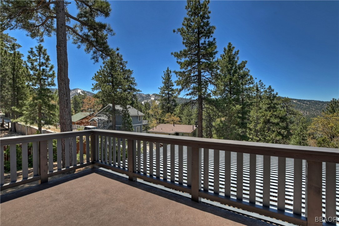 727 Villa Grove Avenue Property Photo 45