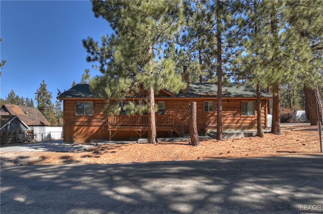 701 Irving Way Property Photo 25