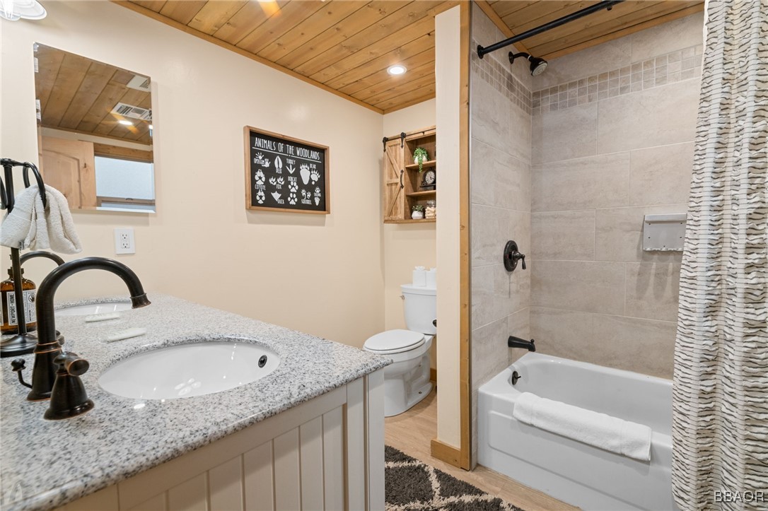 42655 Peregrine Avenue Property Photo 18