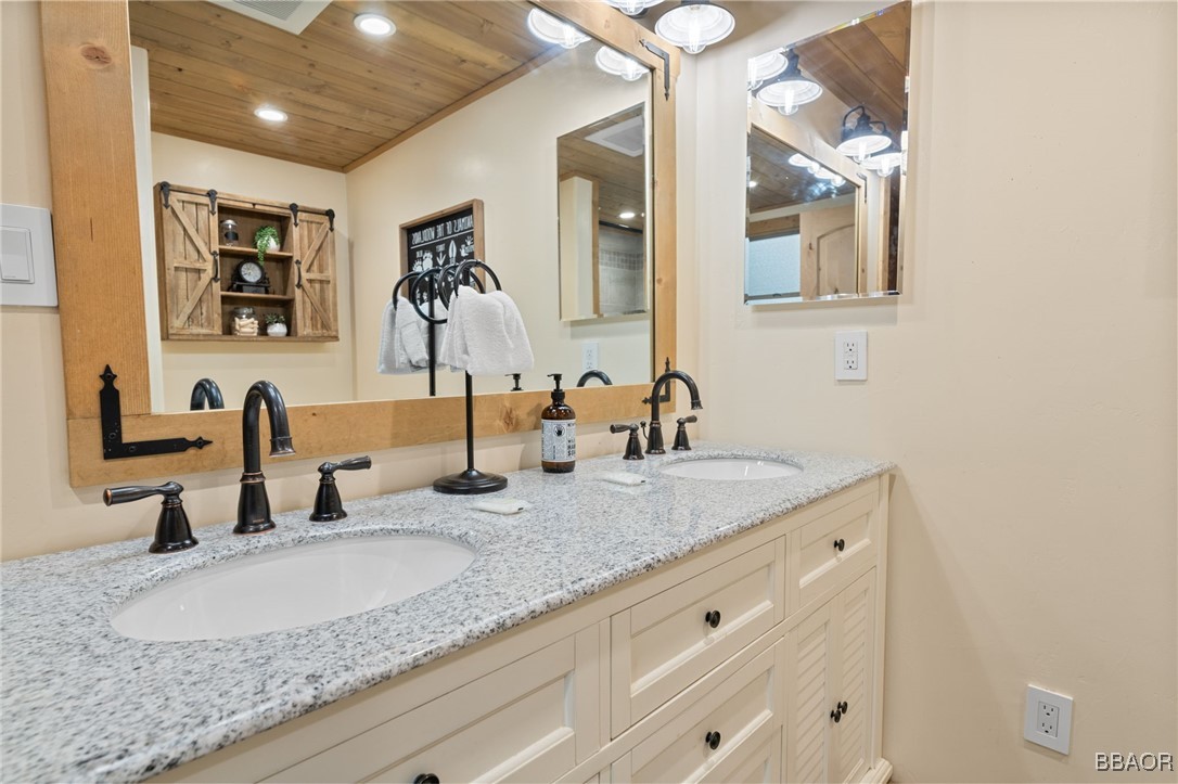 42655 Peregrine Avenue Property Photo 19