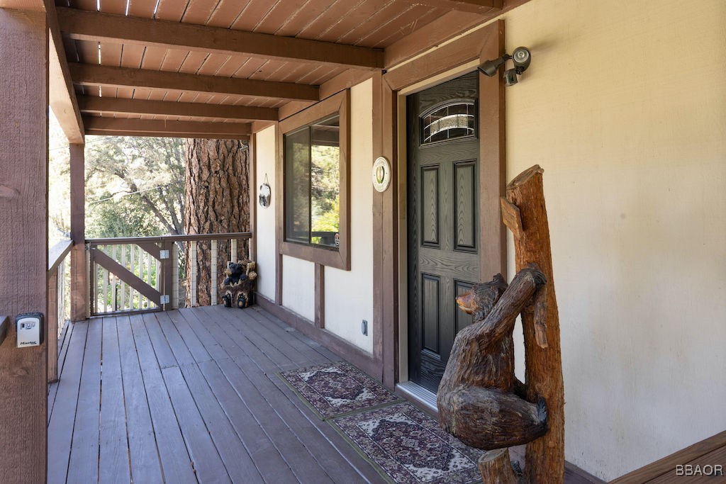 961 Villa Grove Avenue Property Photo 3
