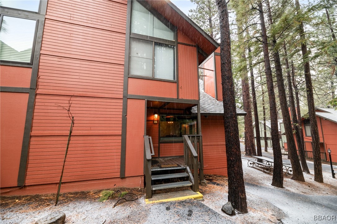 41935 Switzerland Drive Property Photo 1