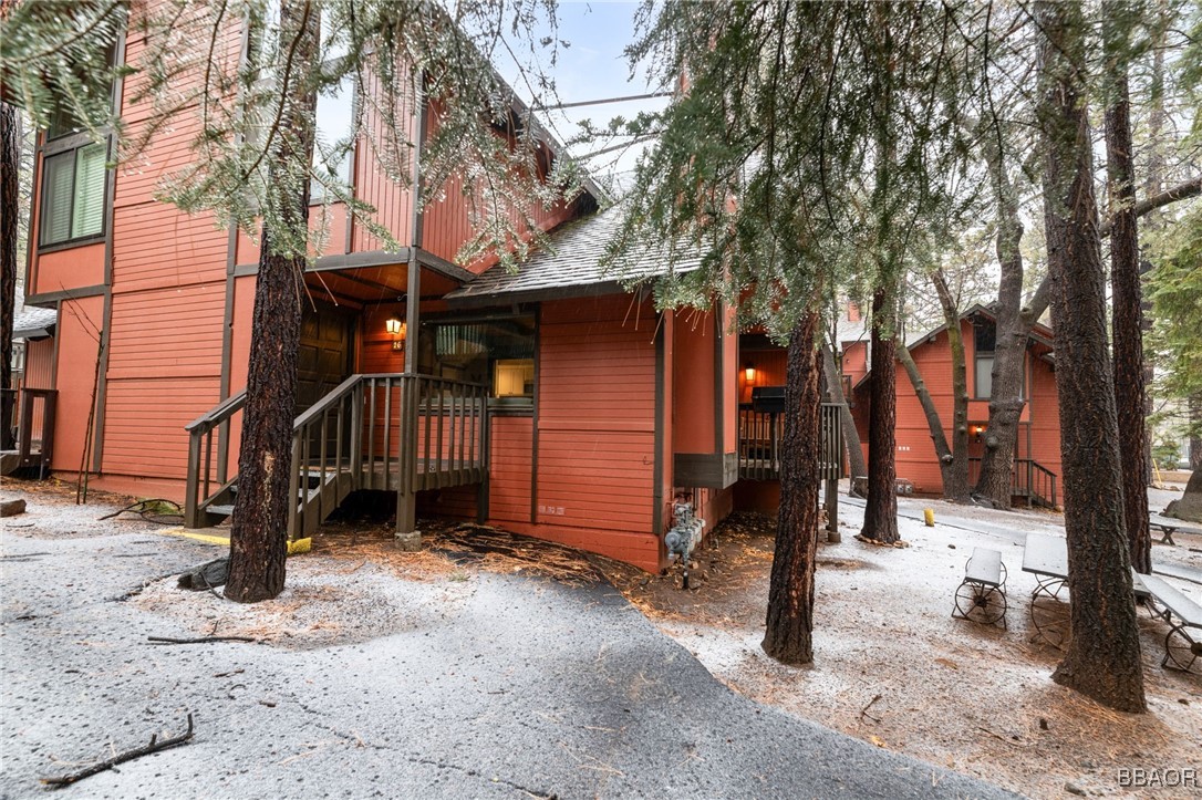 41935 Switzerland Drive Property Photo 19