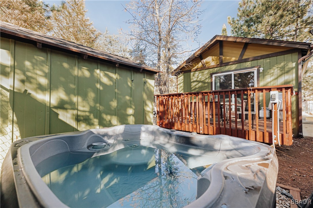 594 Kern Avenue Property Photo 14