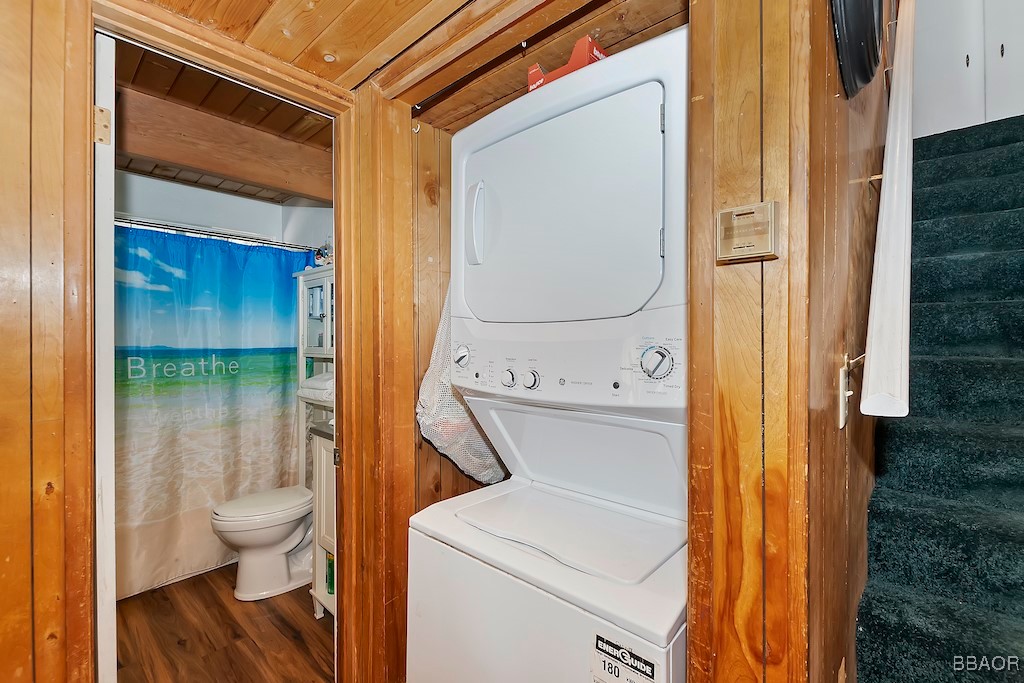 1109 Hemlock Lane Property Photo 13
