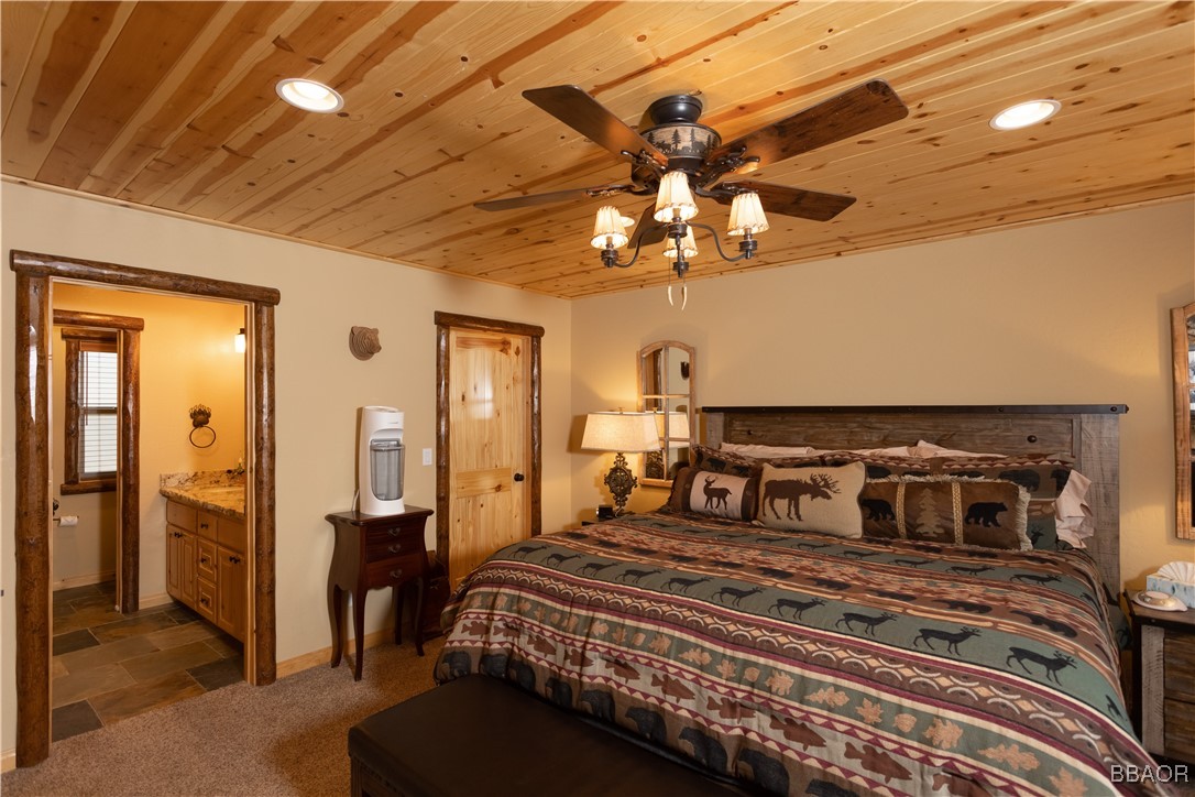 1389 Flintridge Avenue Property Photo 11