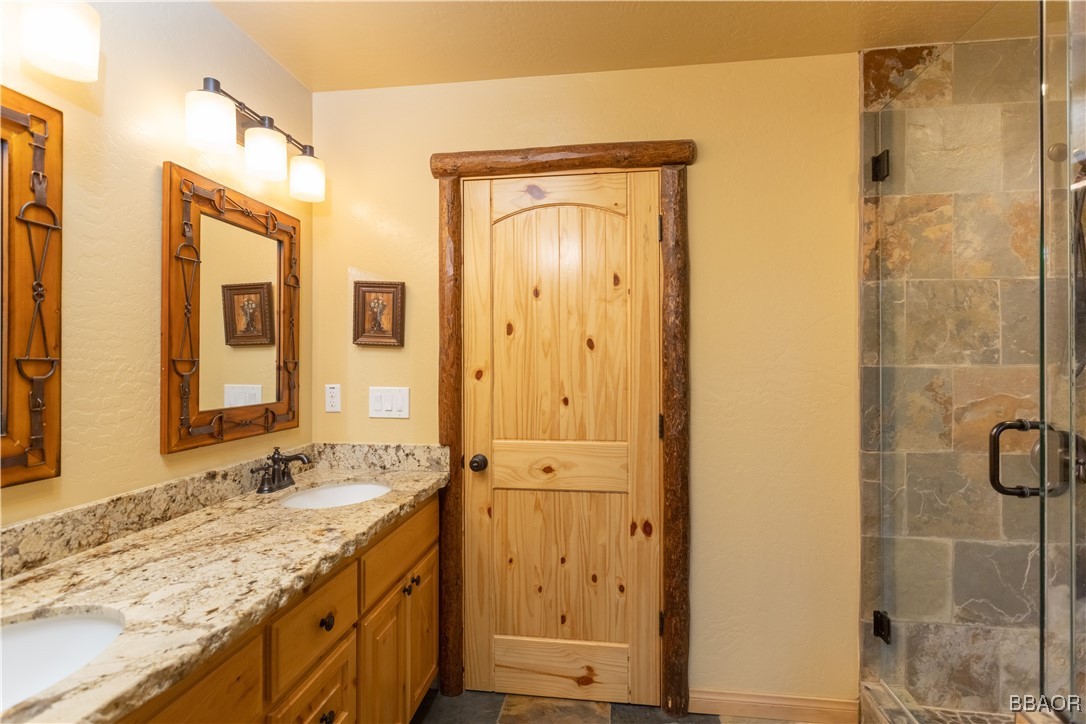 1389 Flintridge Avenue Property Photo 13