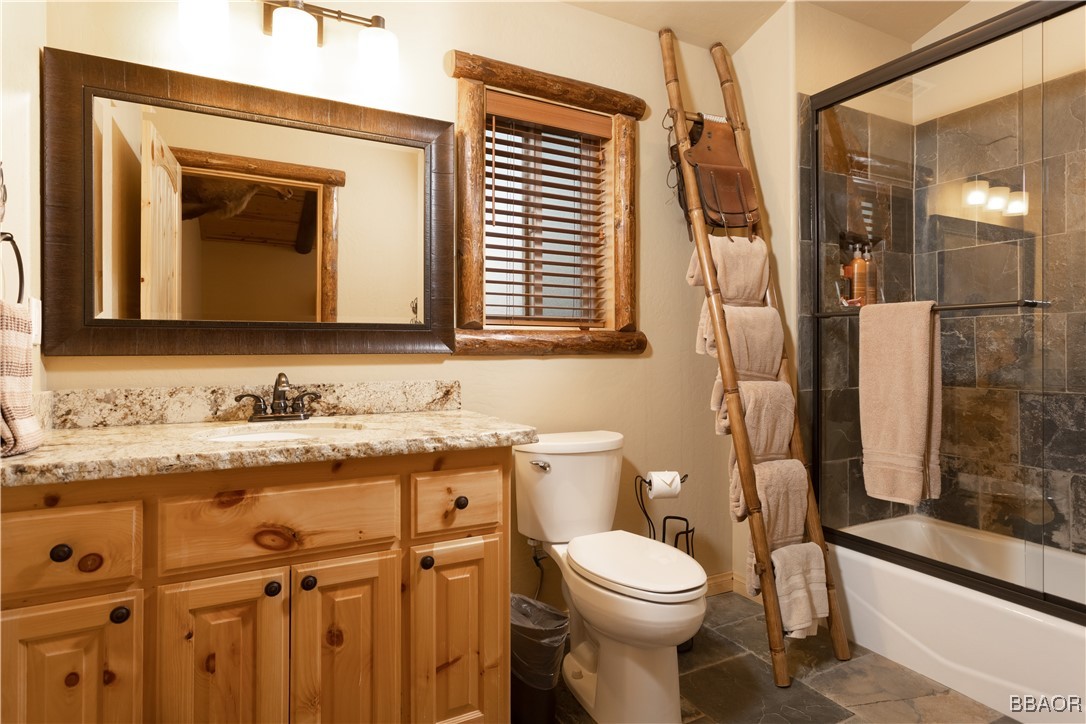 1389 Flintridge Avenue Property Photo 17
