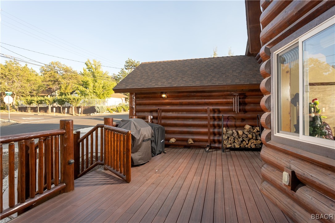 1389 Flintridge Avenue Property Photo 19