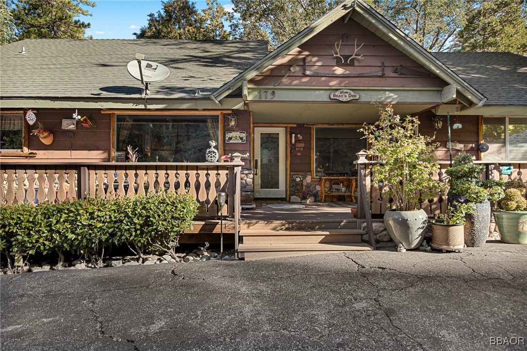 179 Golf Course Road Property Photo 2