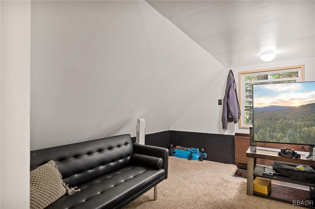 1025 Inspiration Drive Property Photo 17
