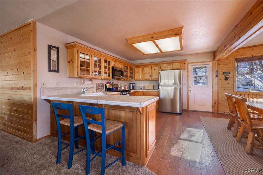 479 Villa Grove Avenue Property Photo 16