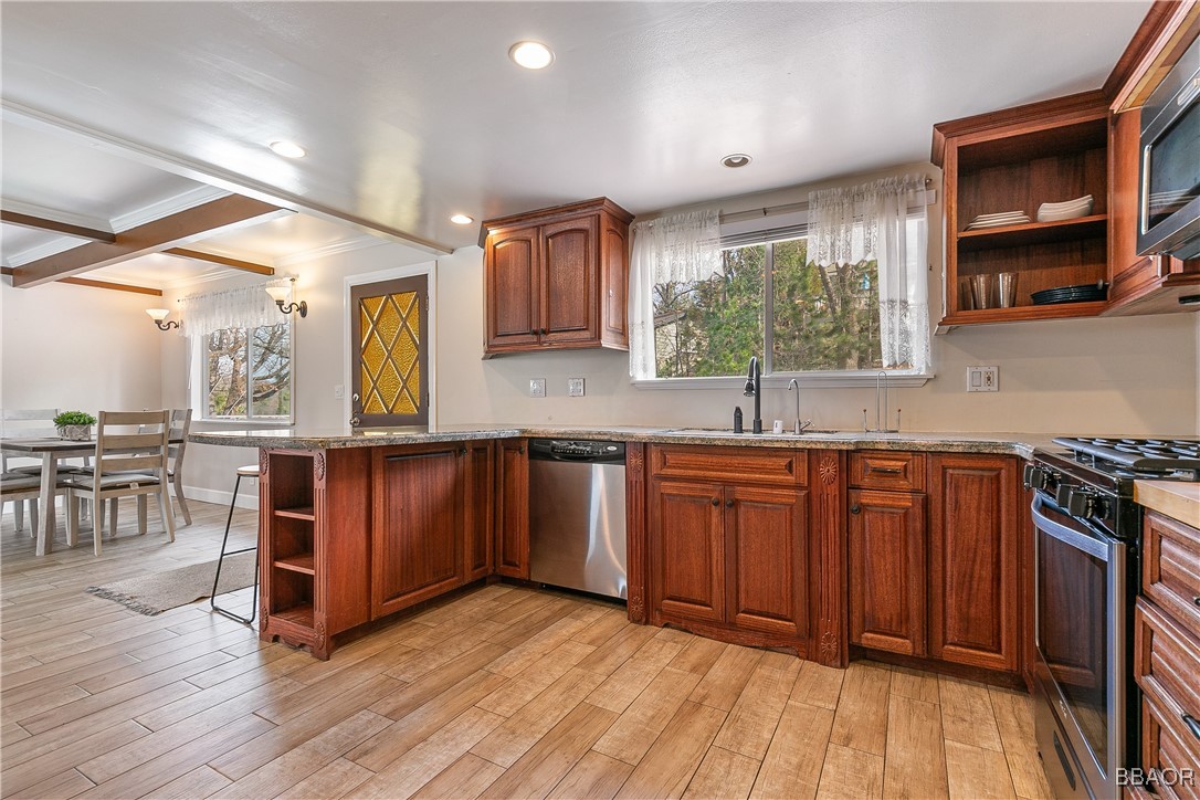 28252 Bern Lane Property Photo 4