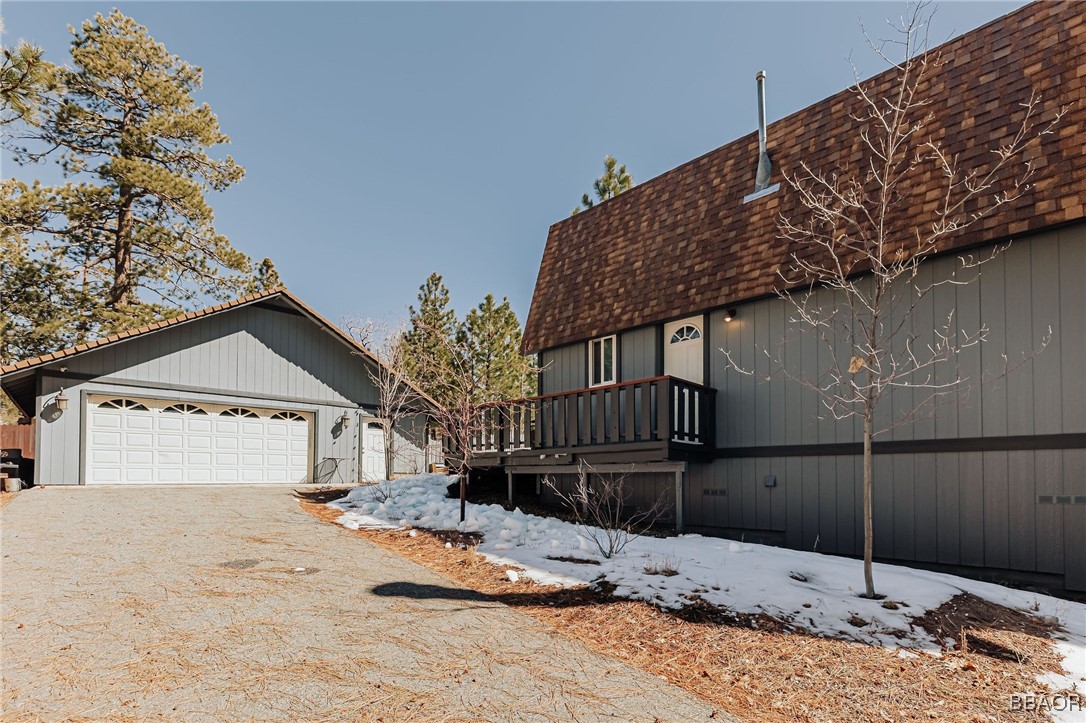40138 Hillcrest Drive Property Photo 2