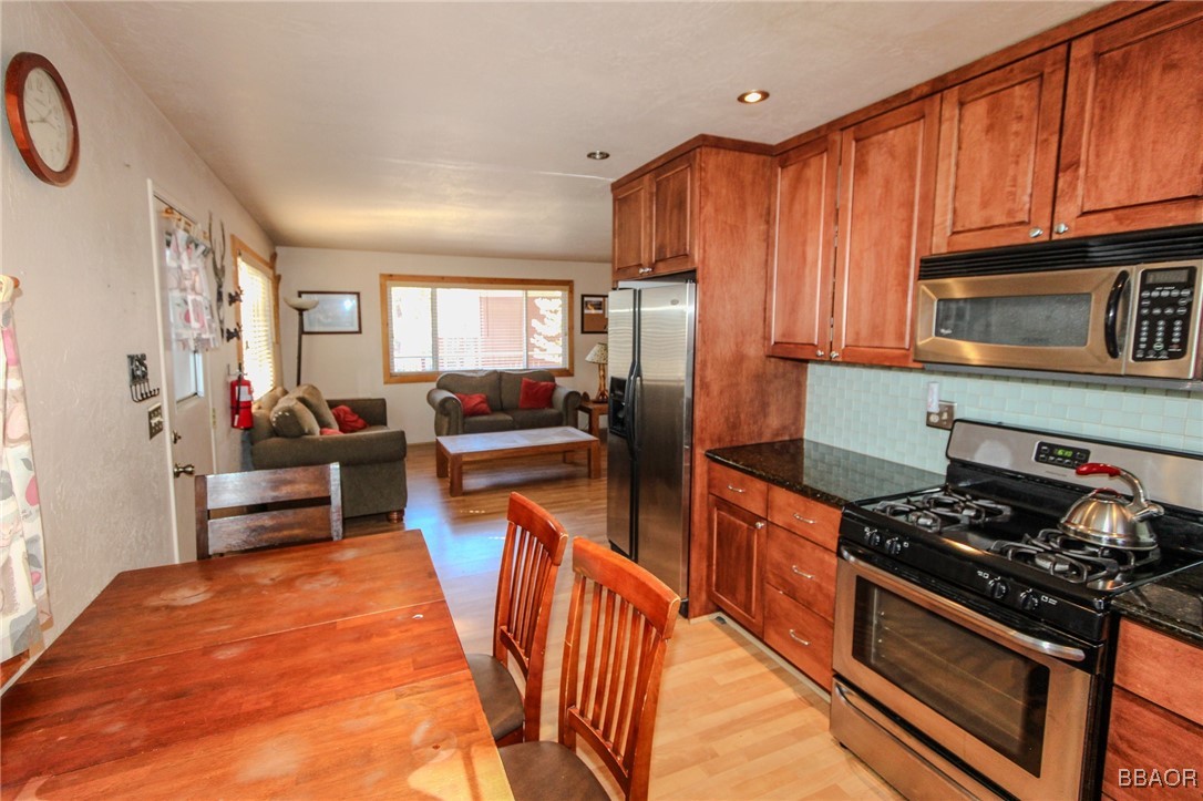 335 Northern Cross Drive Property Photo 13