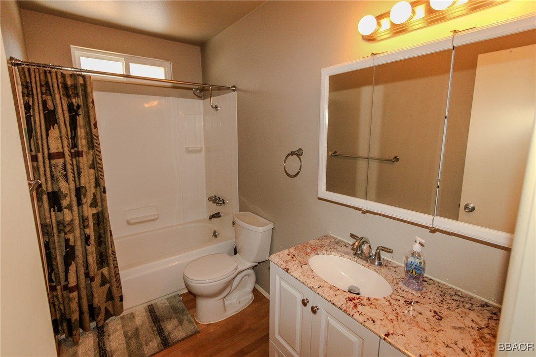 335 Northern Cross Drive Property Photo 17