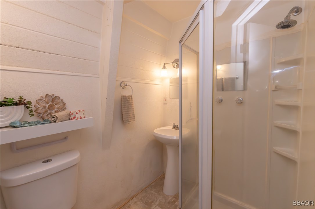 726 Elysian Boulevard Property Photo 18