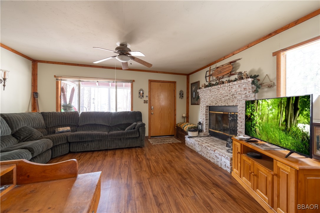 42555 La Placida Avenue Property Photo 7