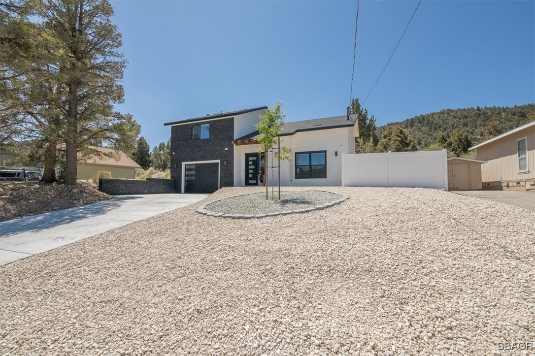 47145 Skyview Drive Property Photo 5